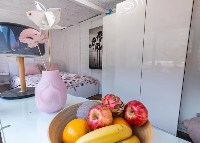 Friends'bed-room In Quiet Montain - Swimming Pool, Jacuzzi, Tv Outdoor - La Lezardiere Δωμάτια σε οικογενειακή κατοικία *