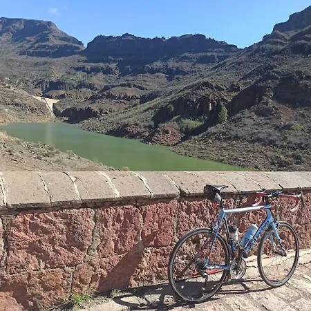 Kwatera prywatna Friends'bed-room In Quiet Montain - Swimming Pool, Jacuzzi, Tv Outdoor - La Lezardiere Las Palmas de Gran Canaria