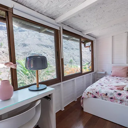 Alloggio in famiglia Friends'bed-room In Quiet Montain - Swimming Pool, Jacuzzi, Tv Outdoor - La Lezardiere