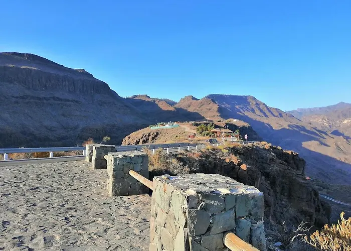 Friends'bed-room In Quiet Montain - Swimming Pool, Jacuzzi, Tv Outdoor - La Lezardiere Habitación en casa particular *